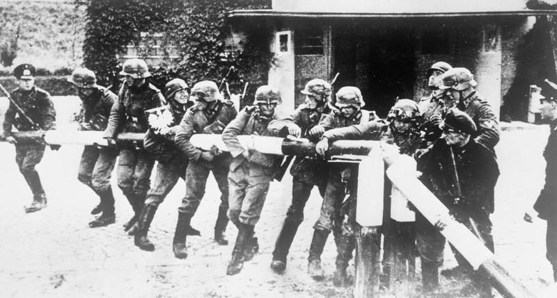 Invasion of Poland (1939): Germany vs Poland