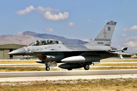 F-16 Fighting Falcon